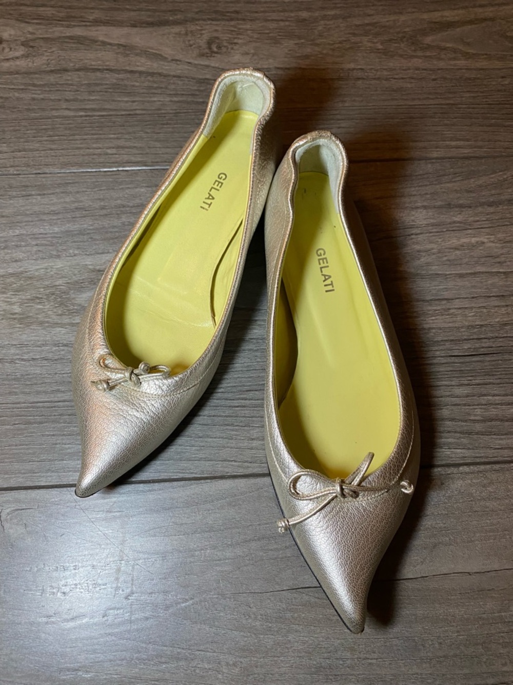 EUC True Vintage Gelati Spain Silver Fairy Pointed Toe Kitten Heels